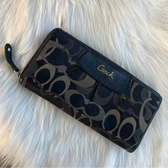 Coach Handbags - COACH Op Art Scarf Print Ashley Madison Wallet Checkbook Cardholder